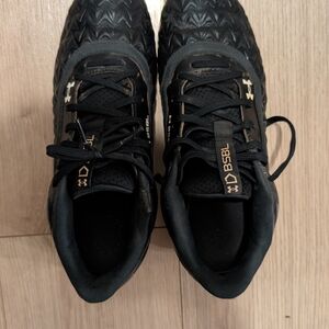 Under Armour Black Baseball Cleats